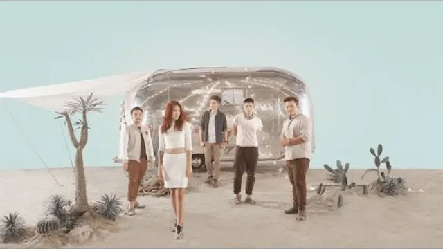 คอร์ดเพลง กระโดดกอด - KLEAR