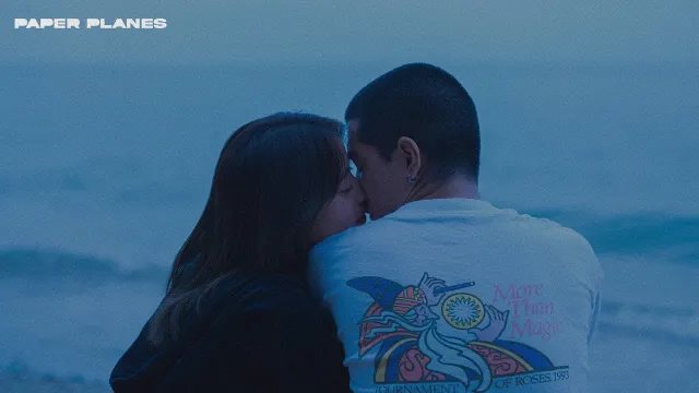 คอร์ดเพลง กลับมาเพื่อบอกลา - Paper Planes