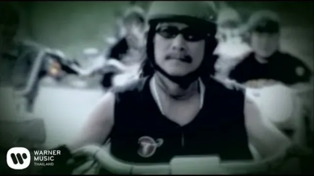 คอร์ดเพลง เพื่อชีวิตติดล้อ - คาราบาว ft.เสก โลโซ