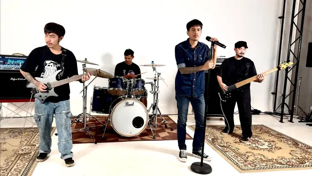 คอร์ดเพลง กลับคำแหลง - เหล็กโคน