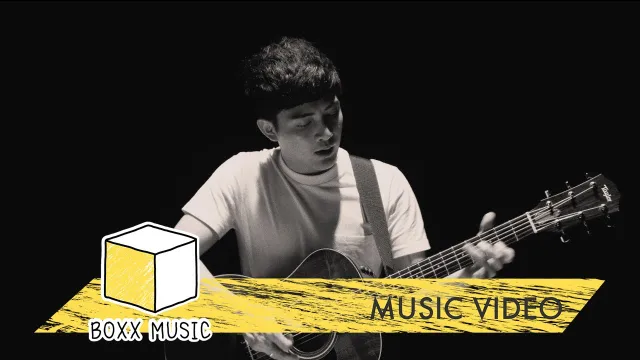 คอร์ดเพลง อยากให้อยู่ตรงนี้ - MAX JENMANA