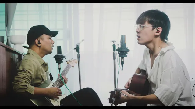 คอร์ดเพลง เก็บไว้ในใจไม่พอ (Acoustics) - Three Man Down