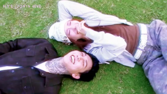 คอร์ดเพลง Undefined (แค่อยู่กับเธอ) - HYE x JORIN 4EVE