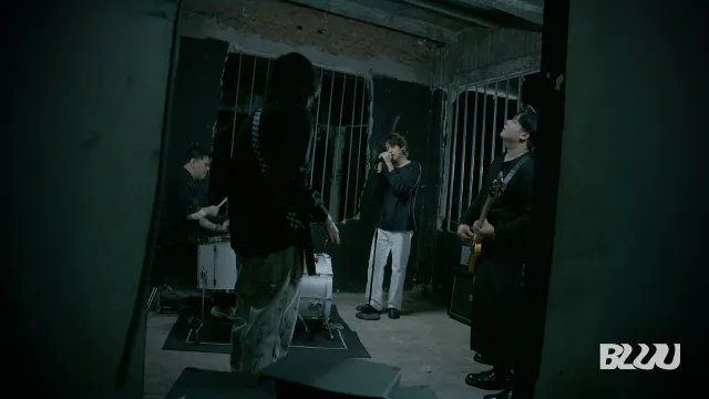 คอร์ดเพลง เกิดแต่กับฉัน (Why) - BLUU