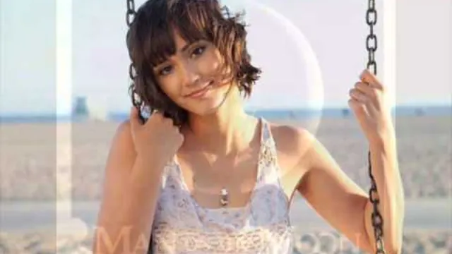 คอร์ดเพลง Don’t Kick The Chair - Dia Frampton
